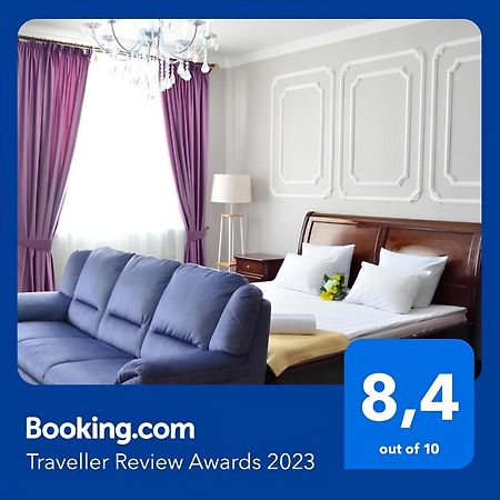 Golden Park Hotel Pavlodar Bagian luar foto