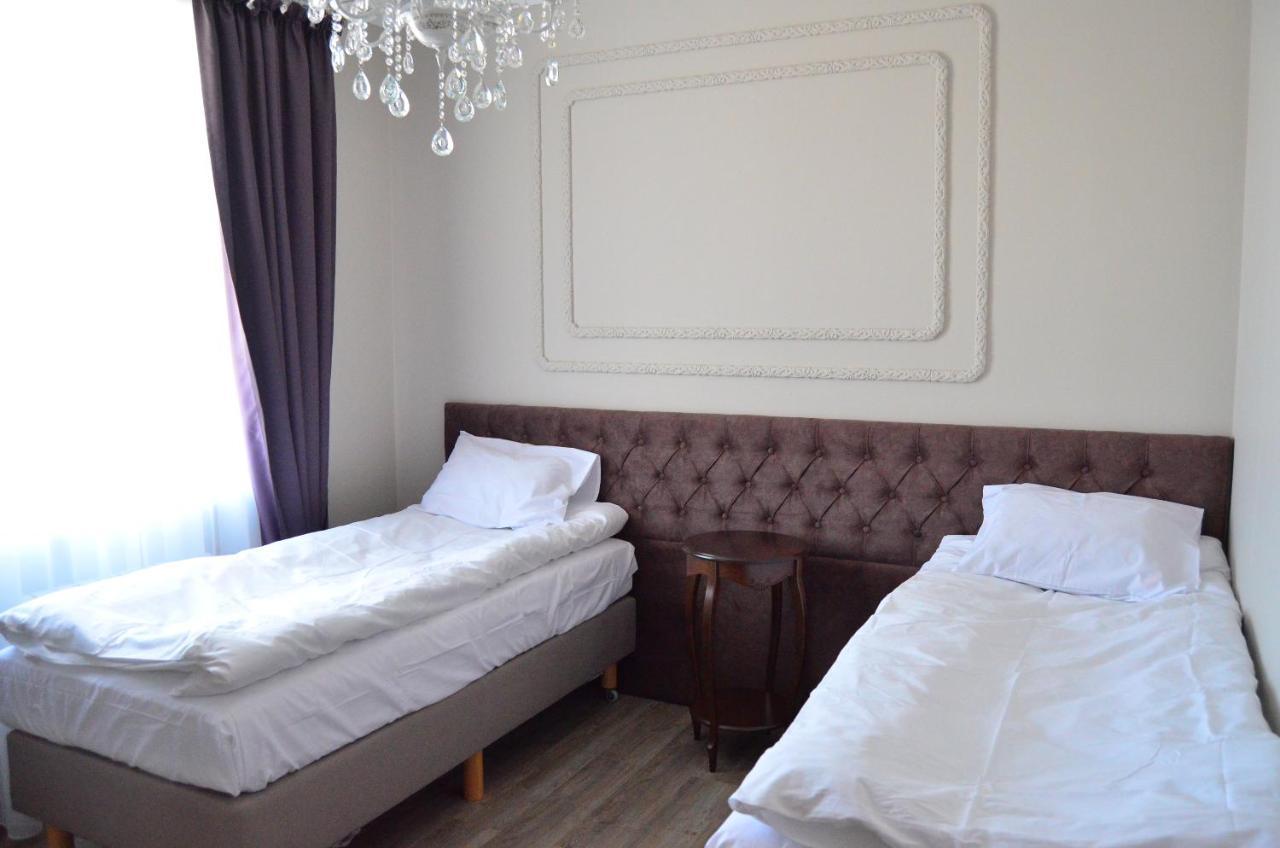 Golden Park Hotel Pavlodar Ruang foto