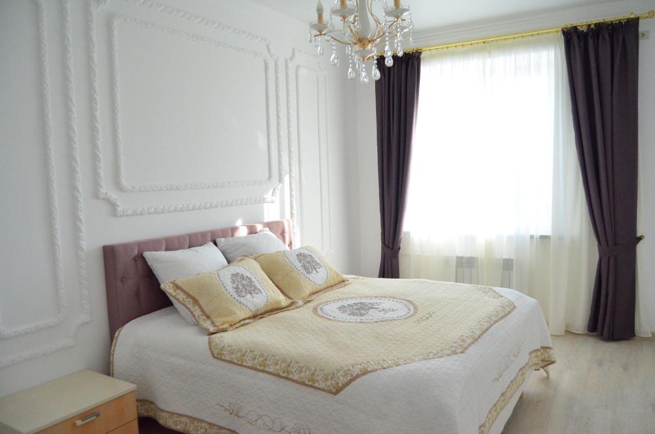 Golden Park Hotel Pavlodar Ruang foto